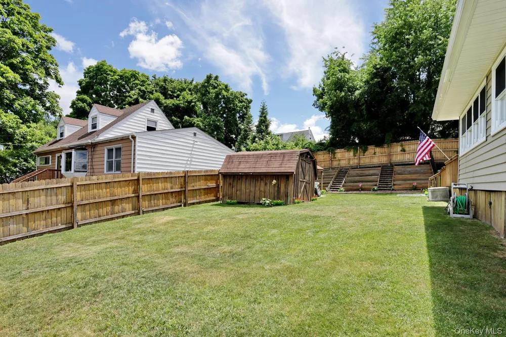 1 Havervale Lane Garnerville, NY 10923