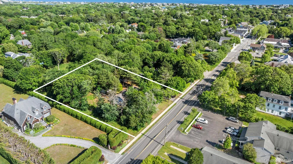 108 Jessup Avenue Quogue, NY 11959
