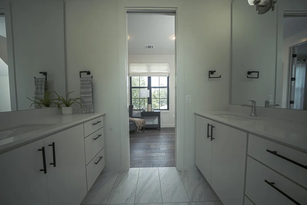 3102 Brinwood Avenue Austin, TX 78704