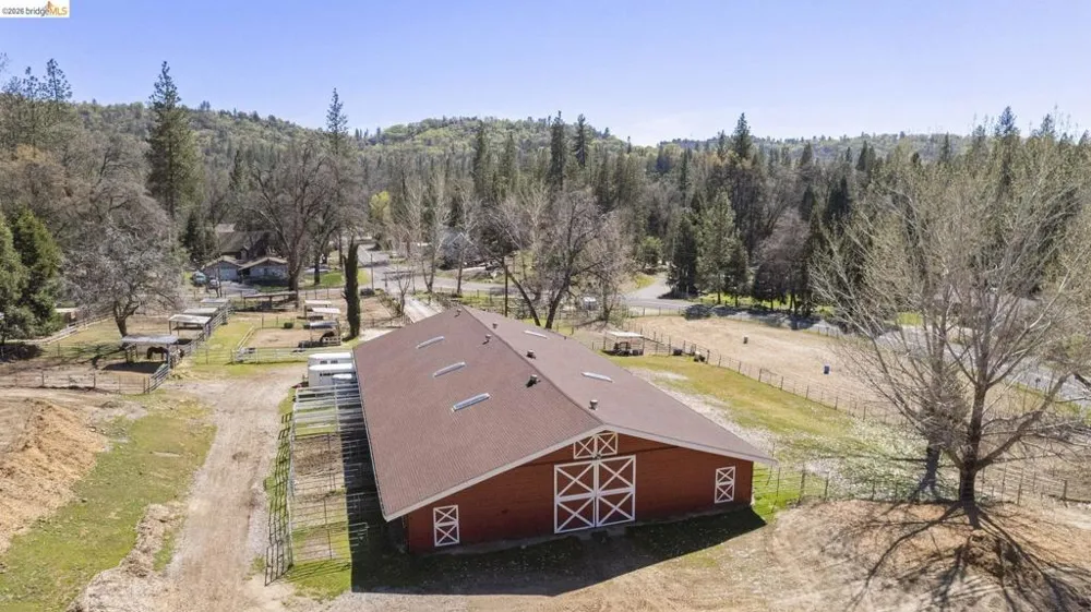 21787 Crystal Lake Dr Sonora, CA 95370