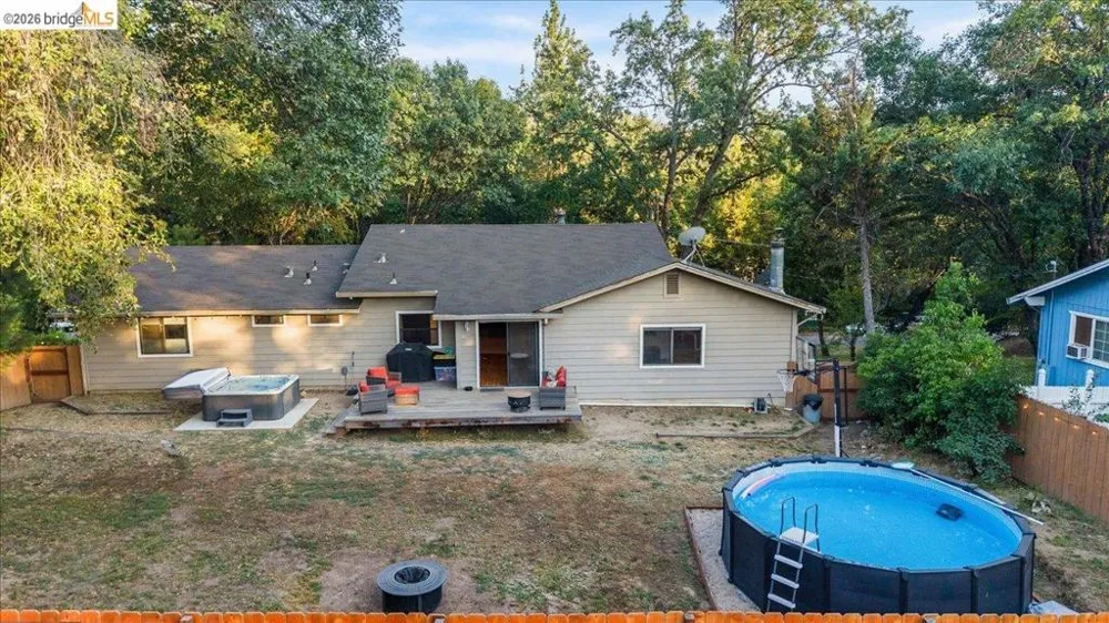 21787 Crystal Lake Dr Sonora, CA 95370