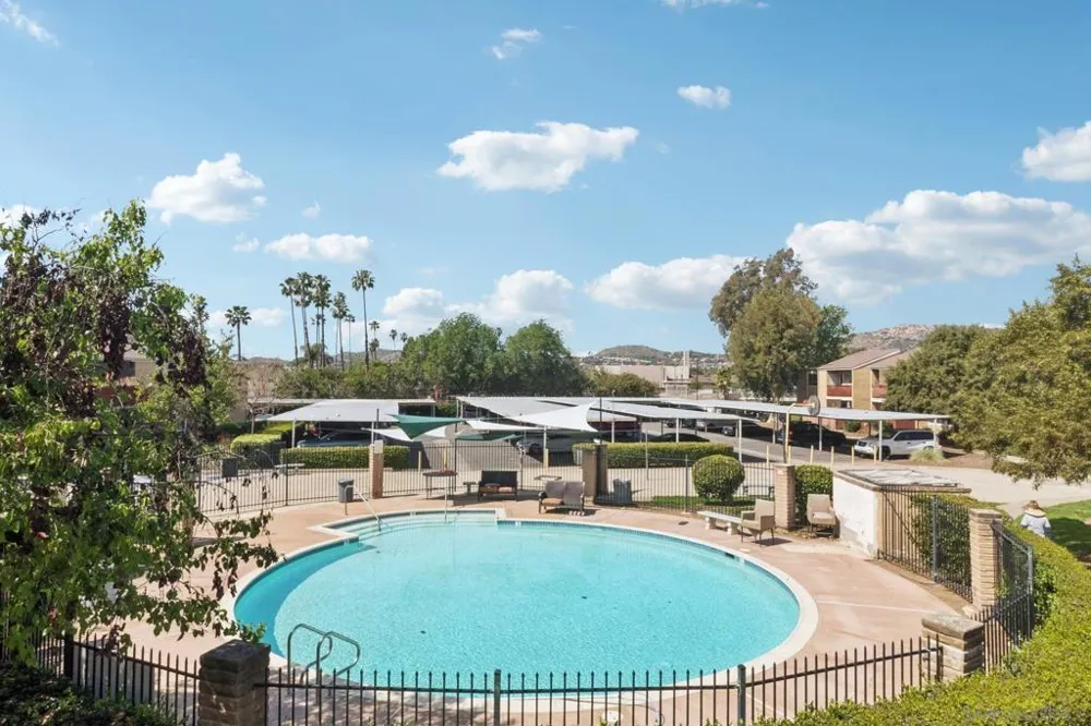 475 Midway Dr #254 Escondido, CA 92027