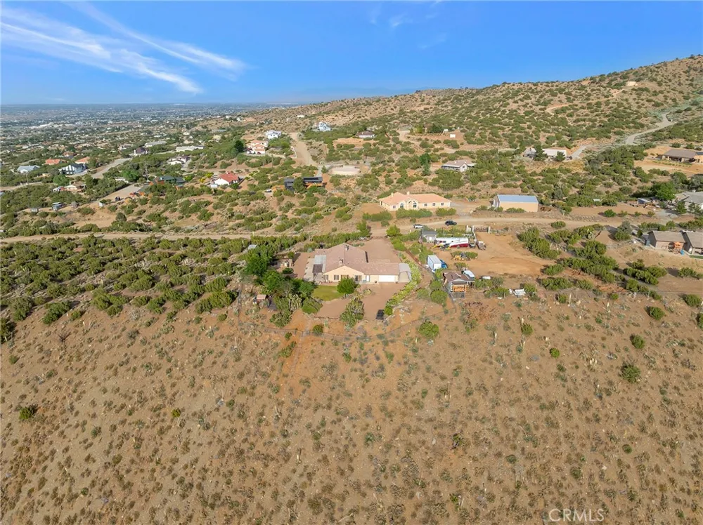 8334 Sky Line Pinon Hills, CA 92372