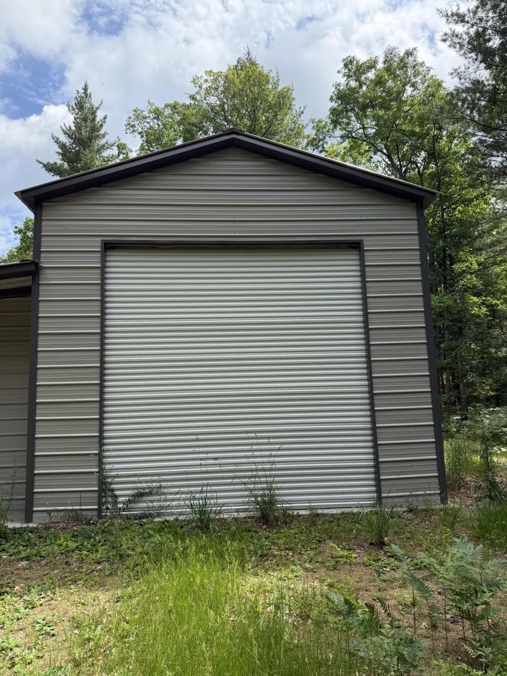 5910 S Shallow Drive Idlewild, MI 49642