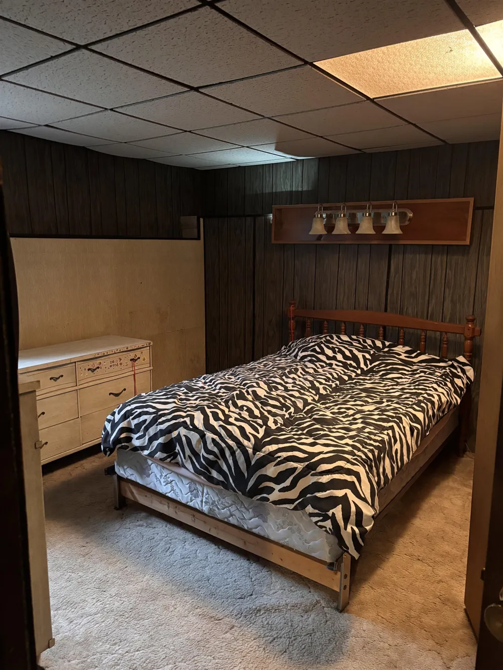 9738 Long Lake Road Long Lake Township, MI 49685