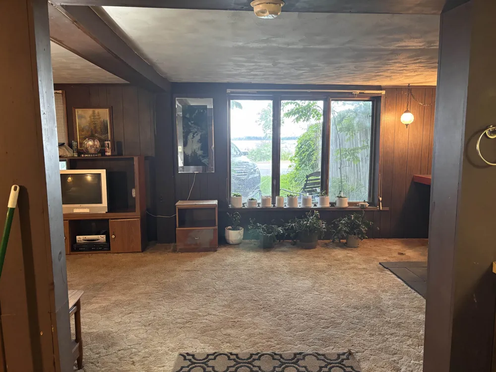 9738 Long Lake Road Long Lake Township, MI 49685