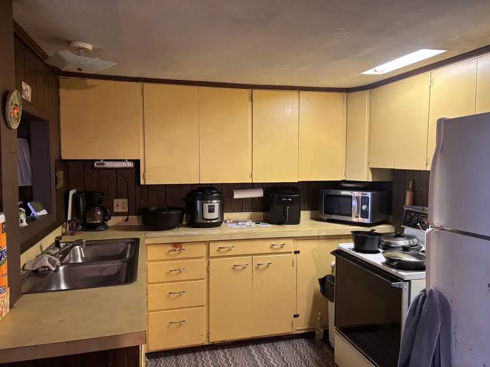 9738 Long Lake Road Long Lake Township, MI 49685