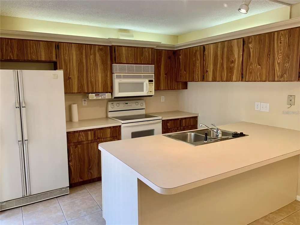 2602 7TH COURT #15 Palm Harbor, FL 34684
