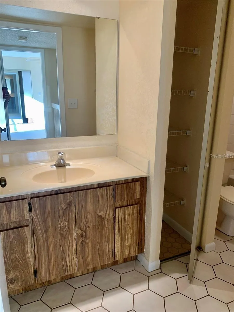 2602 7TH COURT #15 Palm Harbor, FL 34684