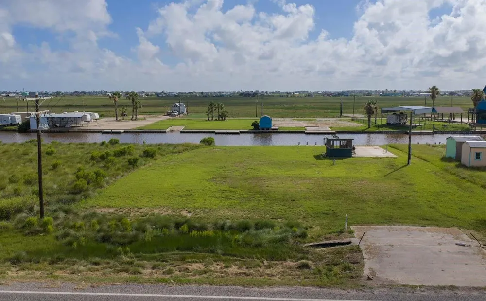 26050 Fm 457 Sargent, TX 77414