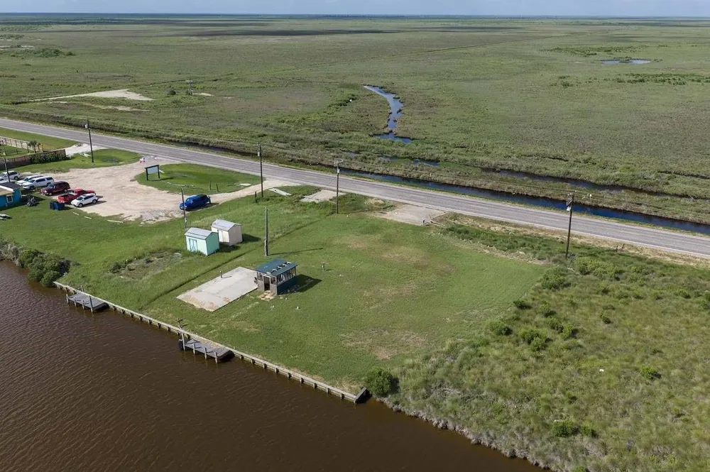 26050 Fm 457 Sargent, TX 77414