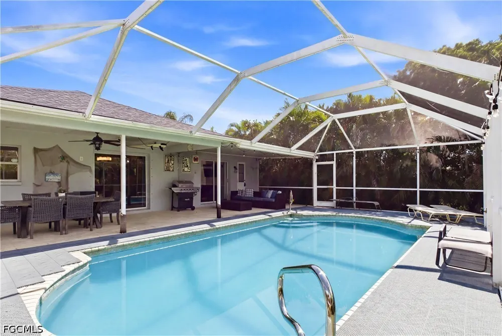 SE 18th Street Cape Coral, FL 33990