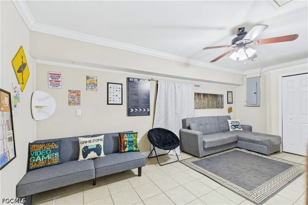 SE 18th Street Cape Coral, FL 33990