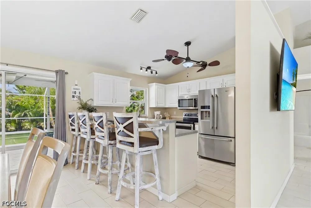 SE 18th Street Cape Coral, FL 33990