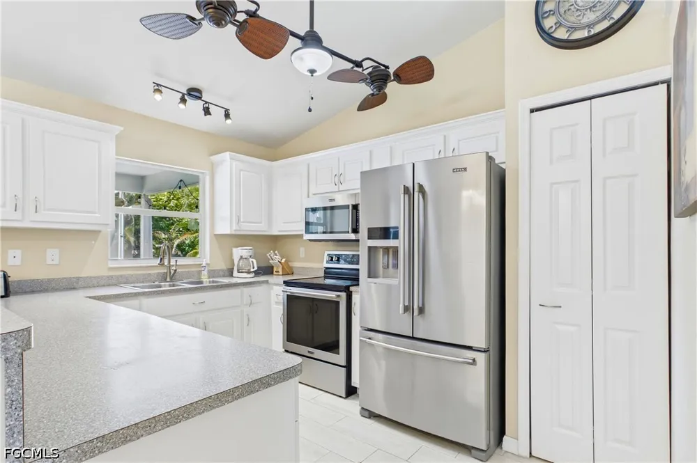 SE 18th Street Cape Coral, FL 33990