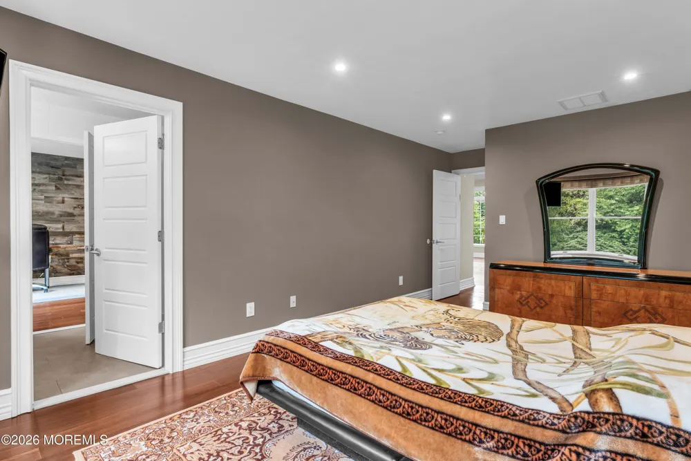 45 Centerville Road Holmdel, NJ 07733