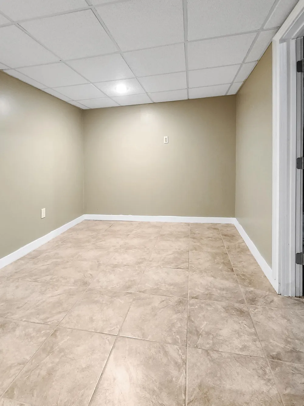 746 Oakridge Drive Jackson City, MI 49203