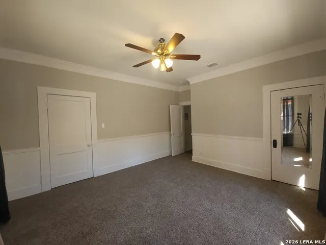 1138 W Magnolia Ave San Antonio, TX 78201