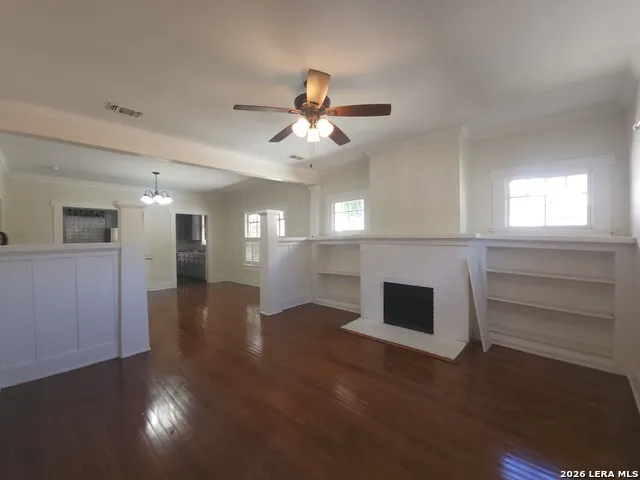 1138 W Magnolia Ave San Antonio, TX 78201