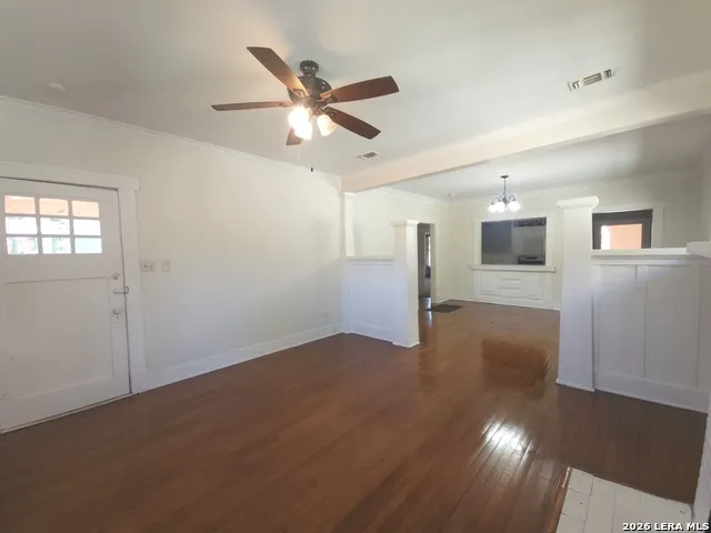 1138 W Magnolia Ave San Antonio, TX 78201