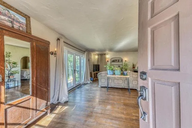 137 Maple Street Salinas, CA 93901