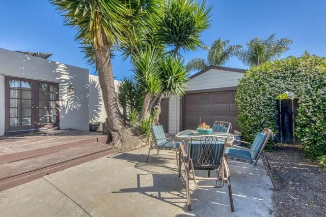 137 Maple Street Salinas, CA 93901