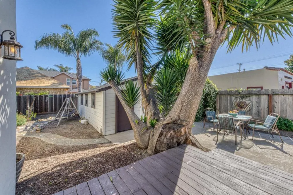 137 Maple Street Salinas, CA 93901
