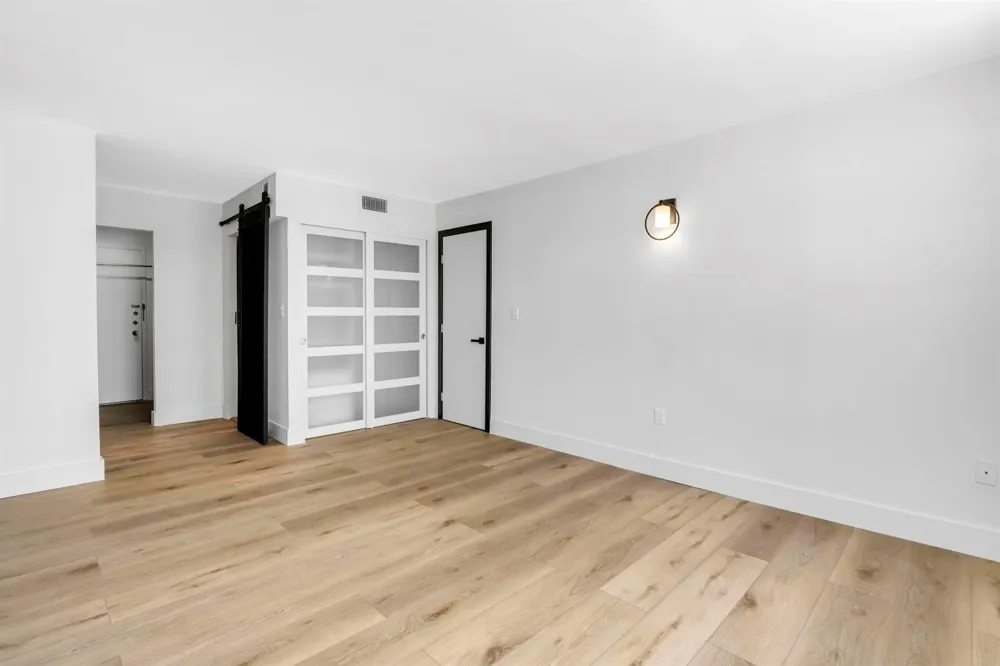 2780 NE 183rd Street #504 Aventura, FL 33160