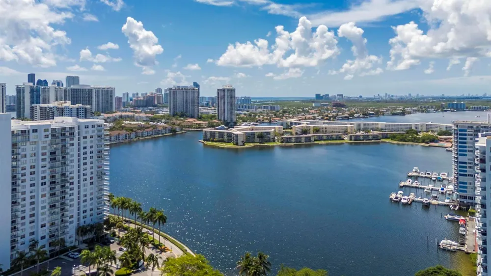 2780 NE 183rd Street #504 Aventura, FL 33160