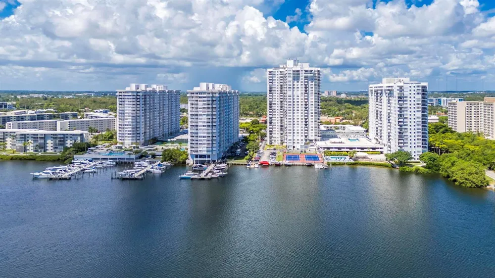 2780 NE 183rd Street #504 Aventura, FL 33160