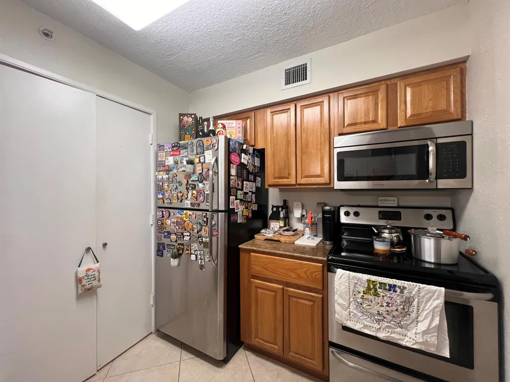 700 Scotia Drive #103 Hypoluxo, FL 33462