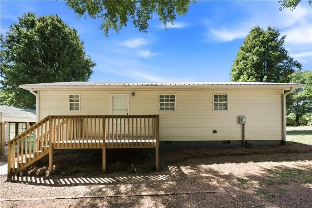 894 Lakeview Drive Nicholson, GA 30565