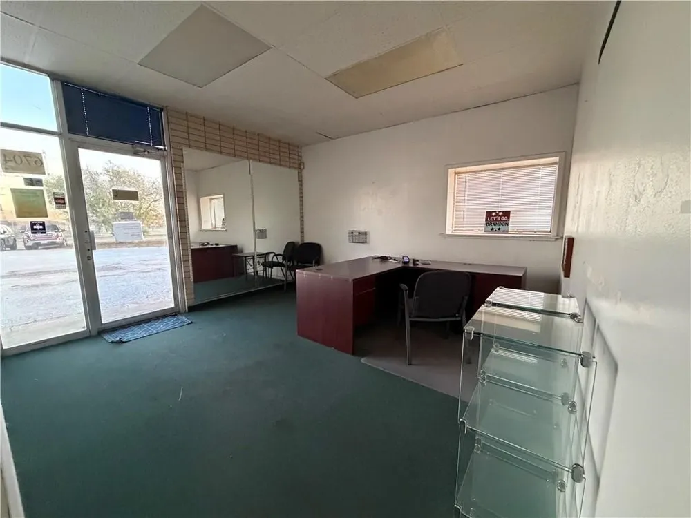 6704 Ranger Avenue Corpus Christi, TX 78415