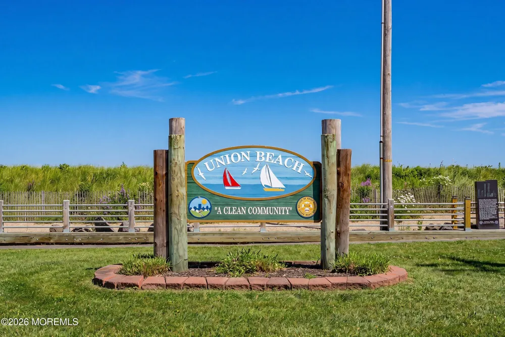 425 Bayview Avenue Union Beach, NJ 07735