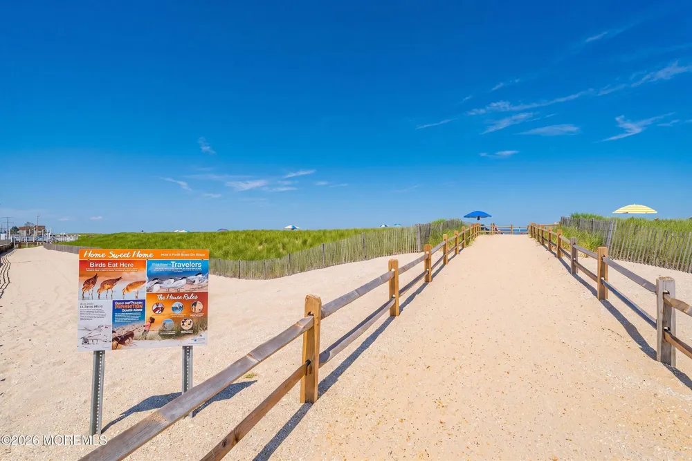 425 Bayview Avenue Union Beach, NJ 07735