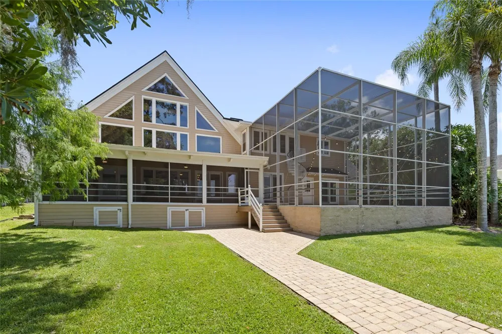240 W 7TH STREET Chuluota, FL 32766