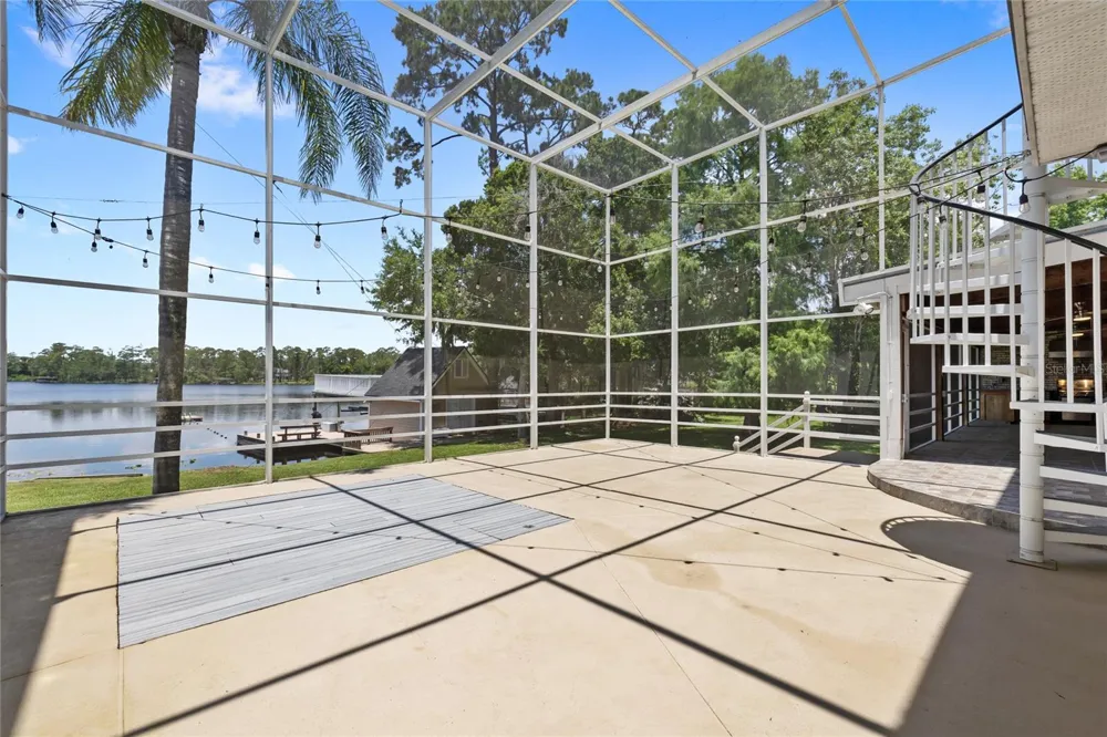 240 W 7TH STREET Chuluota, FL 32766