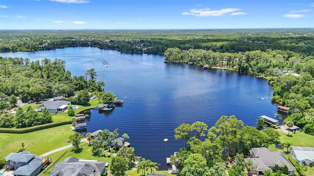 240 W 7TH STREET Chuluota, FL 32766