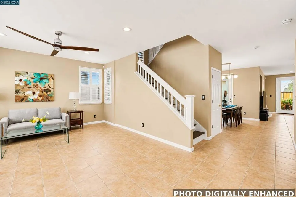 586 Dutch Elm Dr Hercules, CA 94547