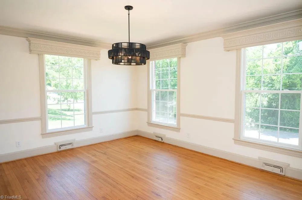 1006 F STREET North Wilkesboro, NC 28659