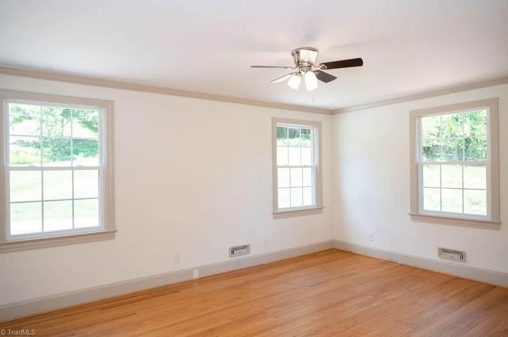 1006 F STREET North Wilkesboro, NC 28659