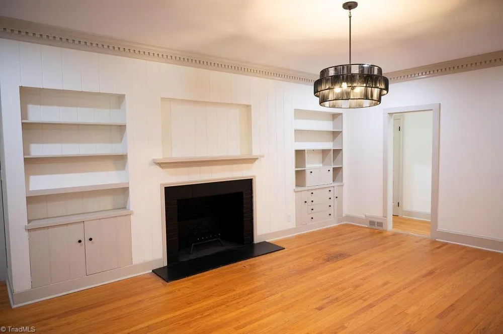 1006 F STREET North Wilkesboro, NC 28659