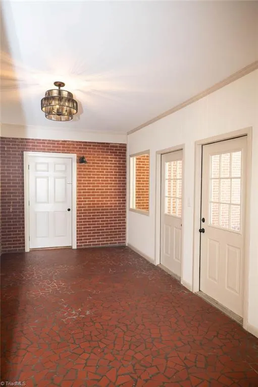 1006 F STREET North Wilkesboro, NC 28659
