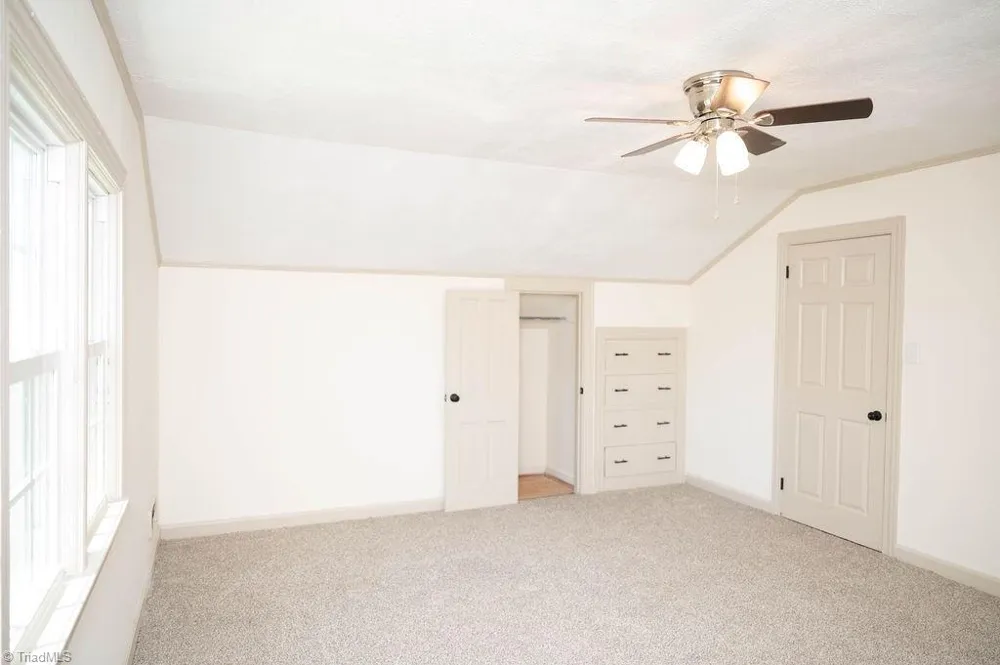 1006 F STREET North Wilkesboro, NC 28659