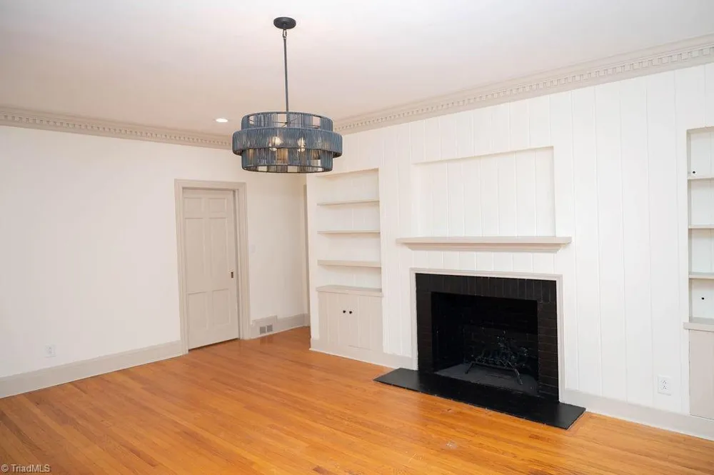 1006 F STREET North Wilkesboro, NC 28659
