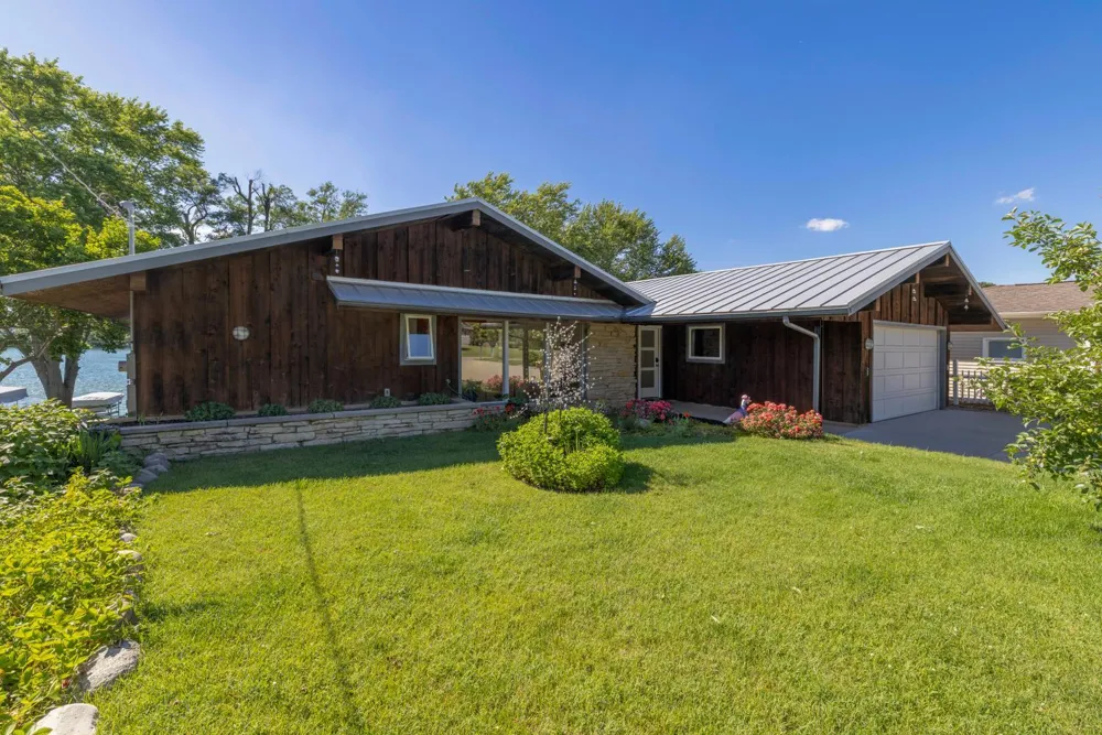 71210 Indiana Lake Drive Porter Township, MI 49130