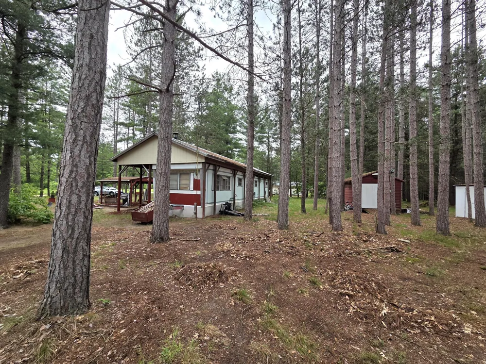 1909 W 16th Street Webber Township, MI 49304