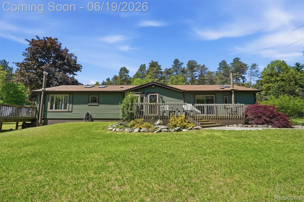 3167 Roods Lake Road Mayfield Township, MI 48446