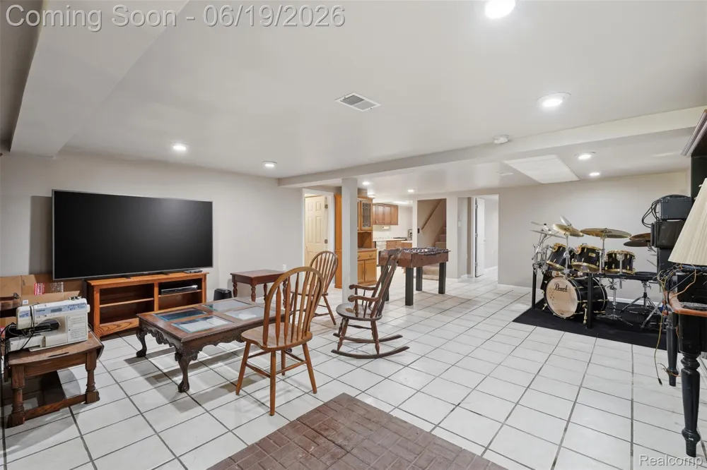3167 Roods Lake Road Mayfield Township, MI 48446