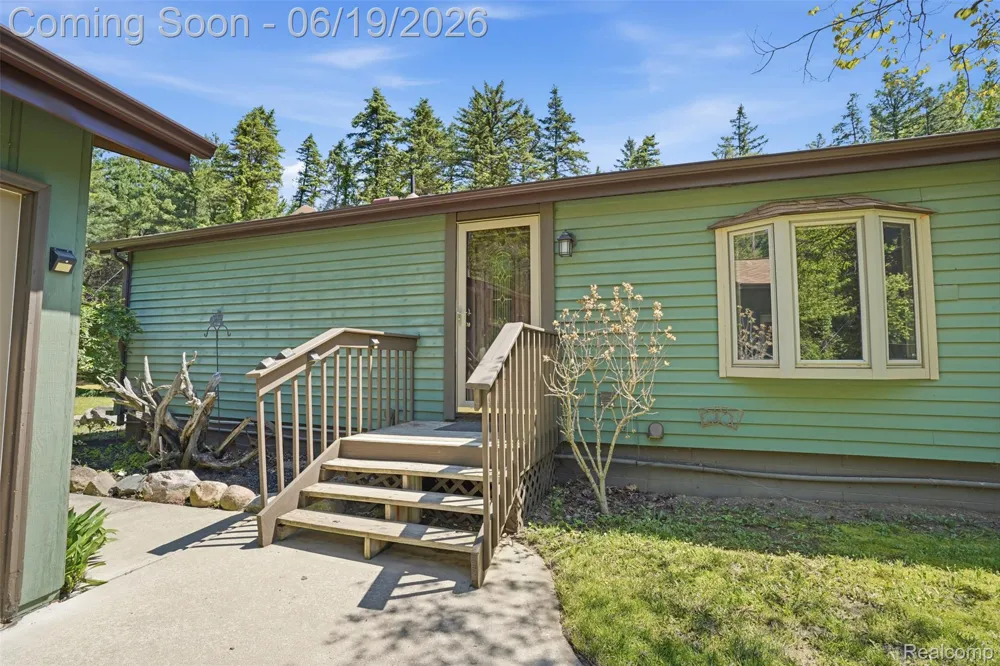 3167 Roods Lake Road Mayfield Township, MI 48446